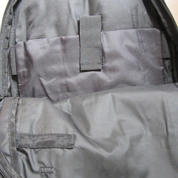 Puma Laptop computer bag in Black - Picture 6 of 7